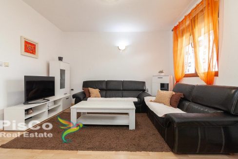 Prazan stan Profesorska zgrada kod Kernela (5 of 13)