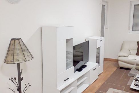 Izdaje se nov jednosoban stan u City Kej | Podgorica