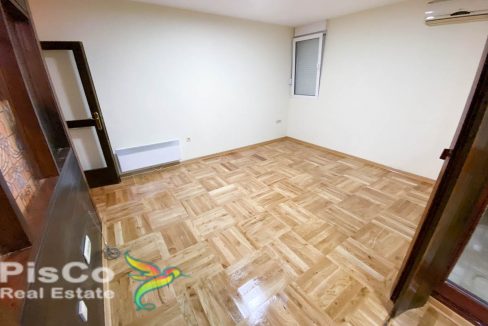 Prazan stan Profesorska zgrada kod Kernela (7 of 11)