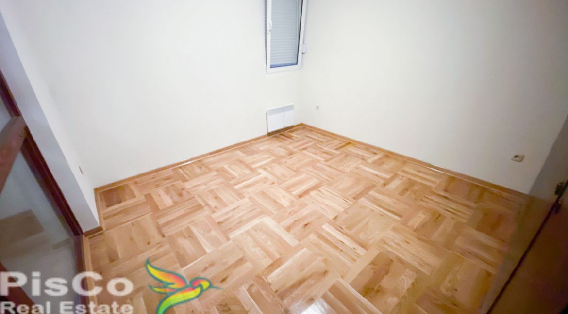 Prazan stan Profesorska zgrada kod Kernela (8 of 11)