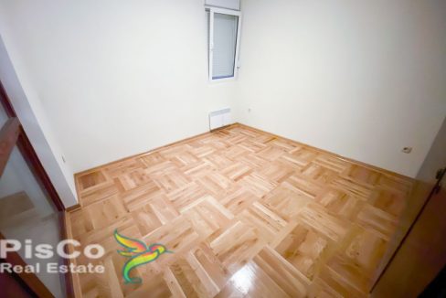 Prazan stan Profesorska zgrada kod Kernela (8 of 11)