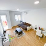 Izdaje se nov jednosoban stan u City Kej | Podgorica
