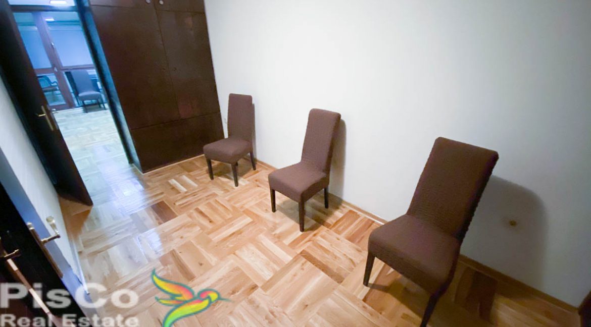 Prazan stan Profesorska zgrada kod Kernela (9 of 11)
