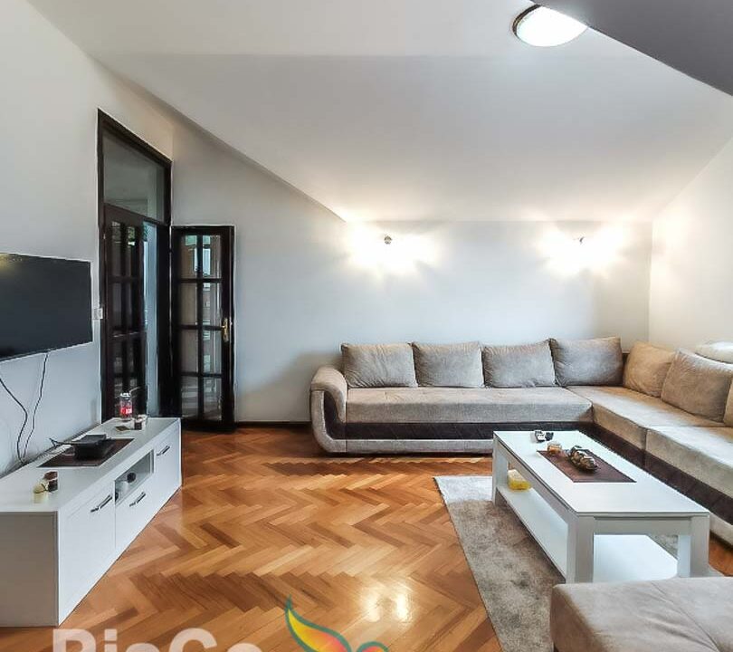 nekretnine crna gora (1 of 5)