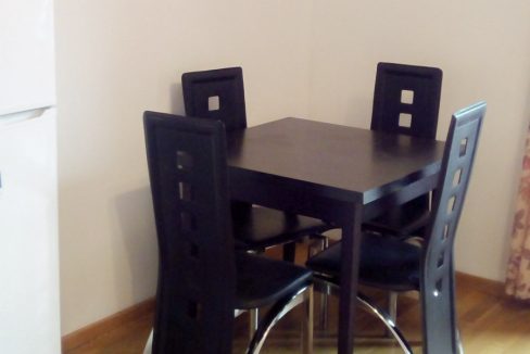 Prazan stan Profesorska zgrada kod Kernela (2 of 5)