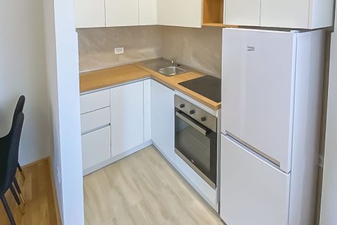 Prazan stan Profesorska zgrada kod Kernela (7 of 8)
