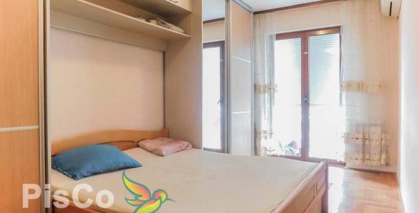 Dvosoban stan za izdavanje  Preko Morače + parking mjesto | Podgorica