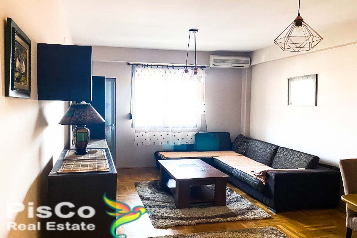 Izdaje se Dvosoban stan na Starom Aerodromu 60m2