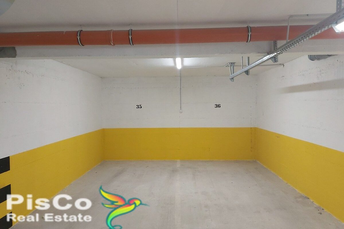 Na prodaju Garažno mjesto pod Ljubovićem 13m2