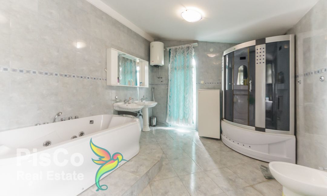 nekretnine crna gora (16 of 18)