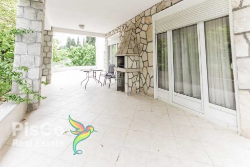 nekretnine crna gora (17 of 18)