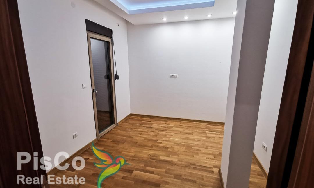nekretnine crna gora (2 of 10)