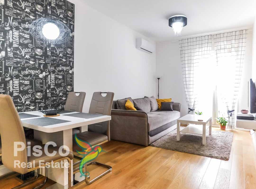 Izdaje se lux jednosoban stan u Central Pointu