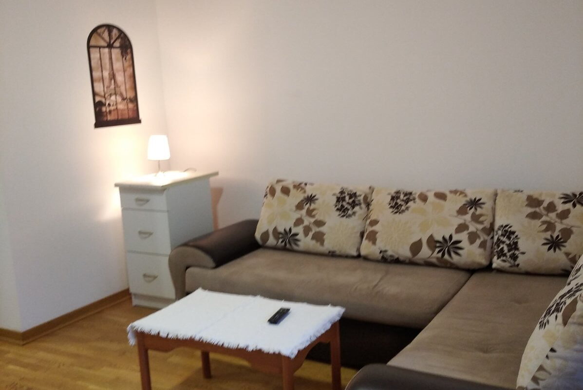 Izdaje se garsonjera u City Kvartu kod Optike Babić | Podgorica 8 Izdaje se garsonjera u City Kvartu kod Optike Babić | Podgorica