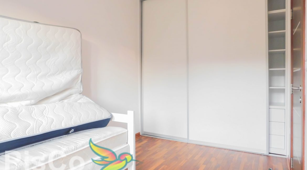 Izdaje se LUX TROSOBAN STAN ISPOD GORICE 120m2