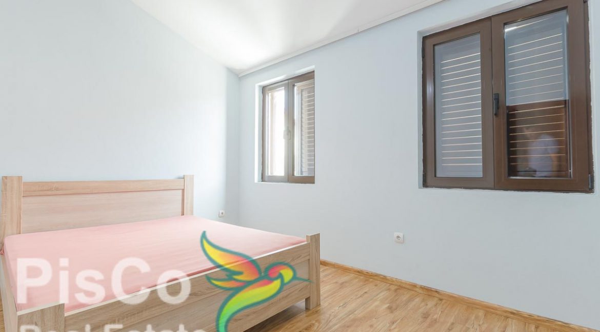 Dvosoban dupleks - Izdavanje stanova Podgorica-3