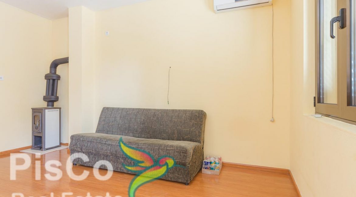 Dvosoban dupleks - Izdavanje stanova Podgorica-8