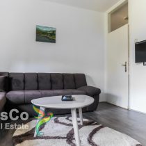 | POVOLJNO | Izdaje se jednosoban stan Preko Morače