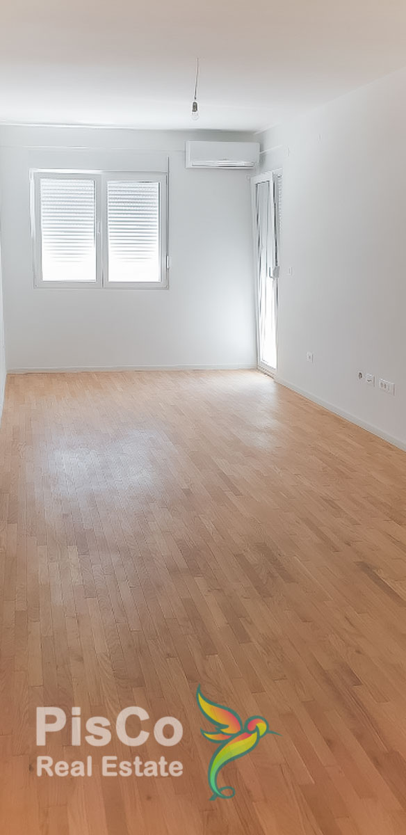 FOR RENT Unfurnished one bedroom apartment + garage space Stari Aaerodrom | Podgorica