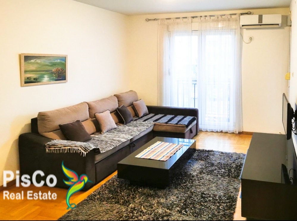 FOR RENT Beautiful one-bedroom near Amfora Cafe 51m2