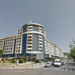 Izdaje se Registrovan poslovni prostor u zgradi Maxim 50m2 + Garaža 17m2