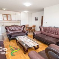 Lijep dvosoban stan u zgradi Abex iza Delte 57m2 + Parking mjesto