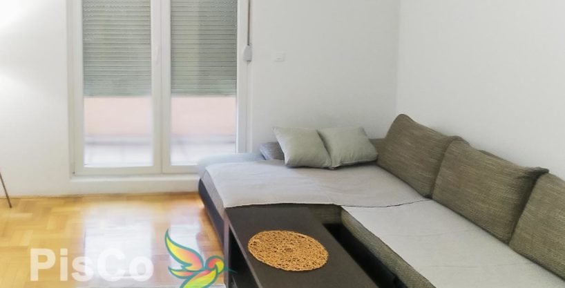 Namješten jednosoban stan na Tuškom putu 47m2 za izdavanje