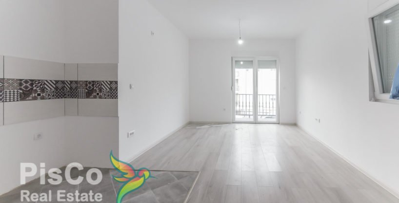 Nenamješten jednosoban stan iza Doktaša 36m2 za izdavanje