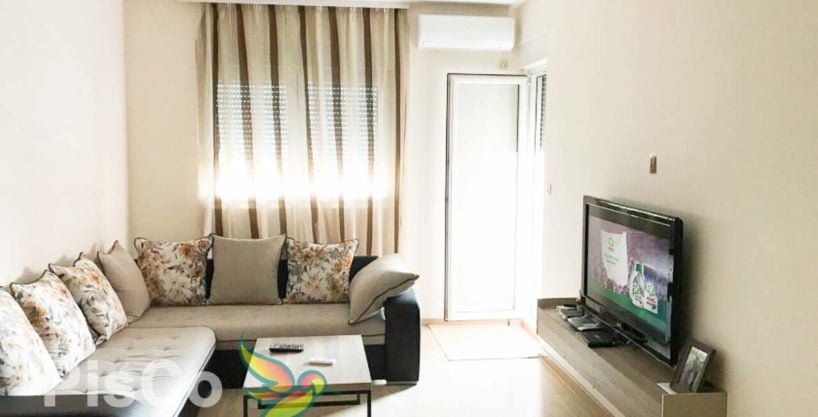 Izdaje se jednosoban stan u City Kvartu