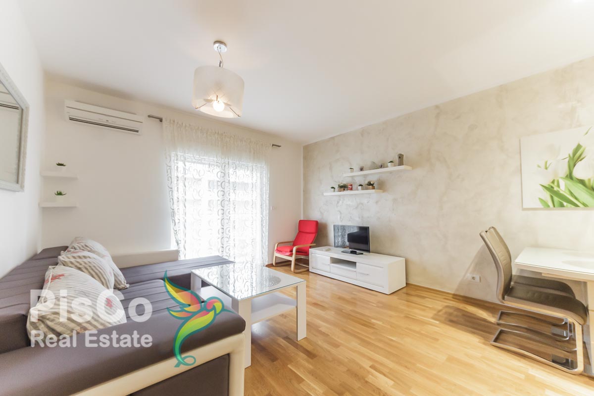 A one-bedroom apartment is being rented in the City Kvart | podgorica