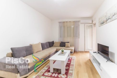 Jednosoban stan tuski put 1 of 6 6