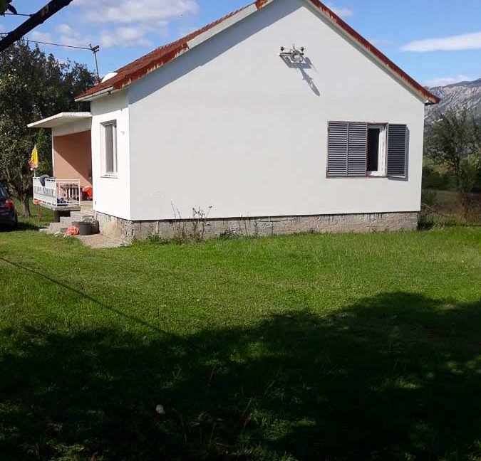 kuca danilovgrad-12