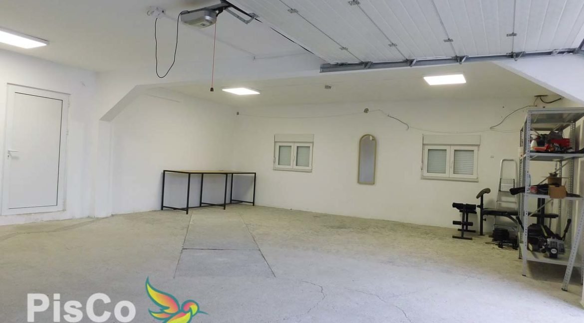 Idealan prostor za skladiste u Donjoj Gorici kod BAR-KOD-a, 100m2 (1 of 4)