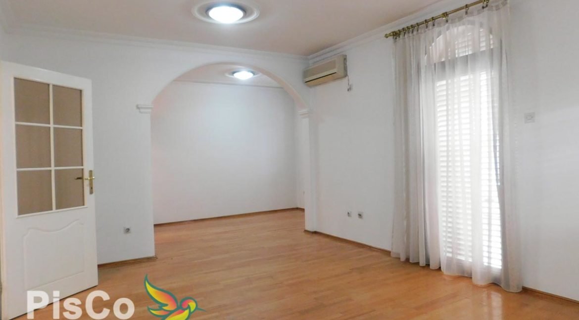 Kuća kod Ljubovića 218m2 (3 of 11)