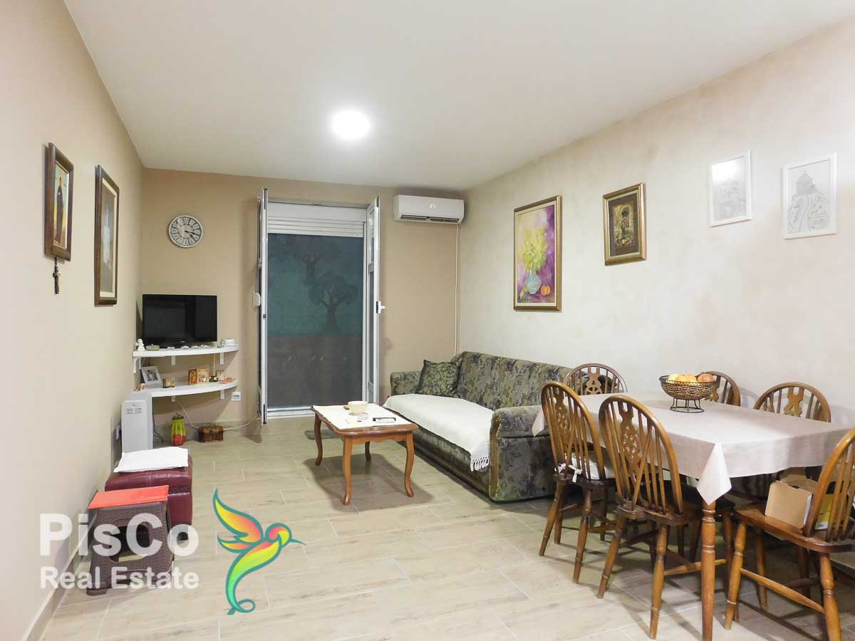 For sale one bedroom apartment in the basement, City kej 39m2