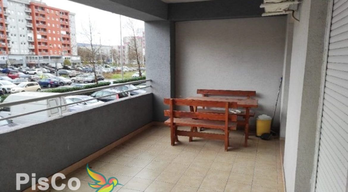 City kvart jednosoban profesorska zgrada-509