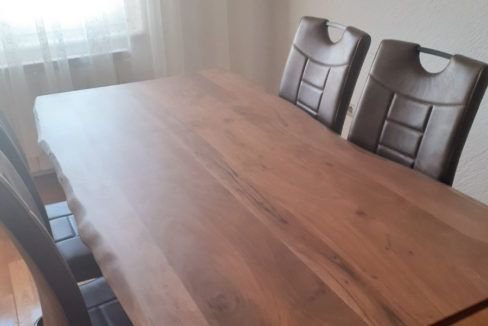 Dvosoban ljubovic crnogorskoh serdara-717