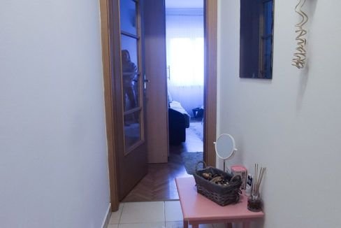 Gasonjera u nasoj zgradi-108