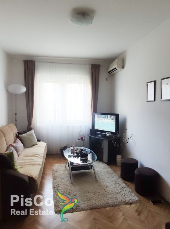 Izdaje se garsonjera u Bloku VI kod Trim staze 22m2