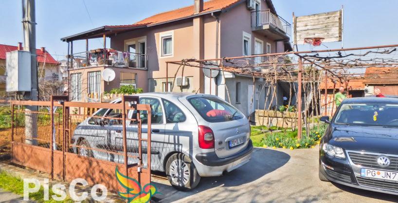 Prodaje se dvospratna porodična kuća 290m2 u Vranićima