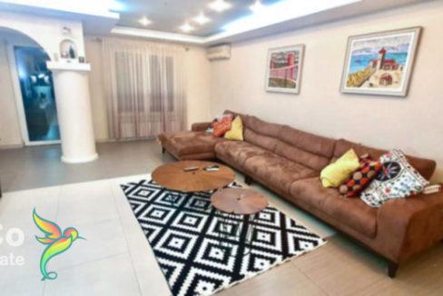 Kuca na Gorici 250m2--2