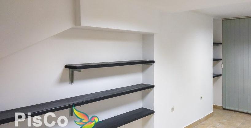 Izdaje se poslovni prostor 21m2 u Centru