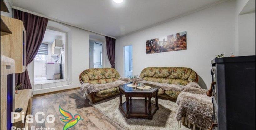 Izdaje se Dvosoban stan u Centru 88m2 2 Izdaje se Dvosoban stan u Centru 88m2