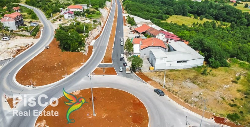 Magacinski prostor pogodan za veleprodaje i stovarišta