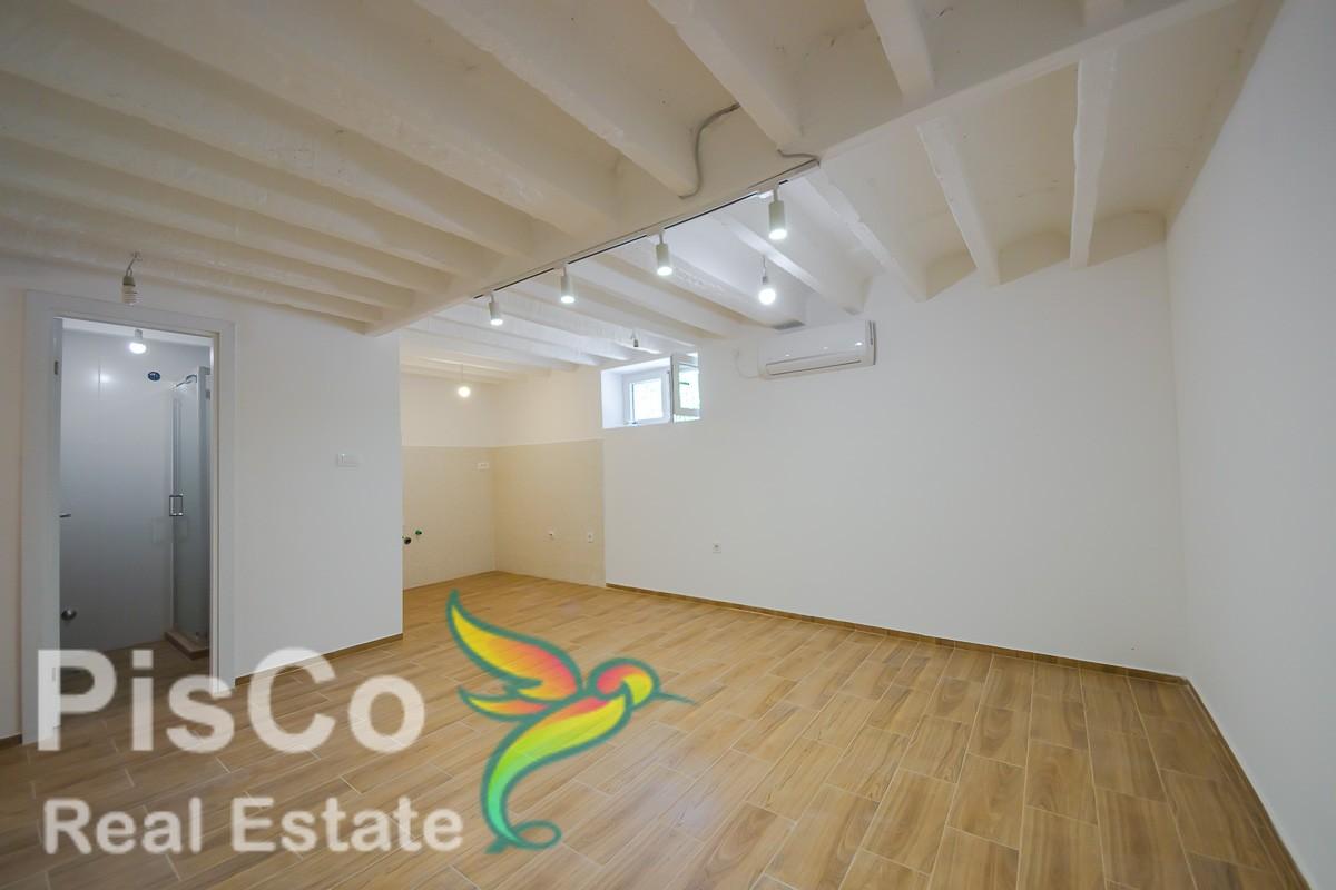 Real Estate Podgorica One bedroom apartment in the basement for sale