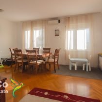 Na prodaju veliki dvosoban stan kod City keja 92m2