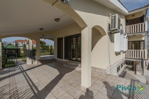 Kuca Zabjelo (3 of 12)