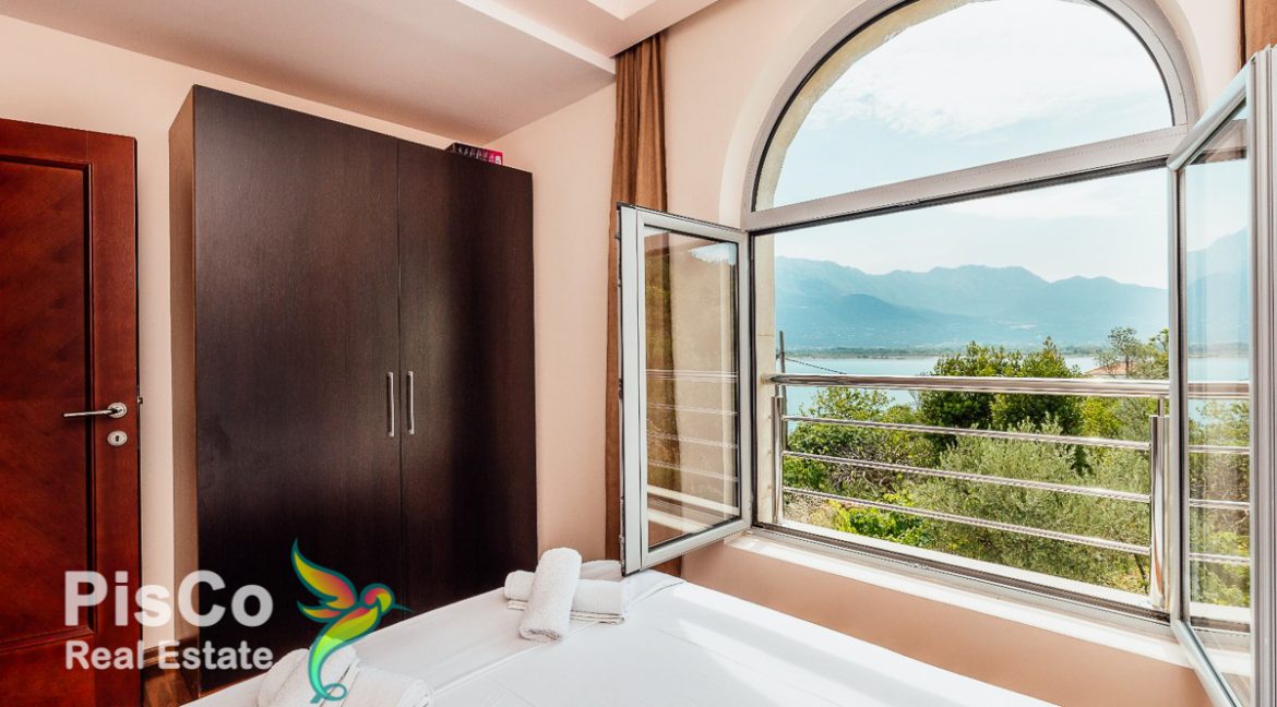 Dvosoban Tivat (22 of 23)