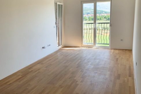 Dvosoban saa prazan (1 of 5)