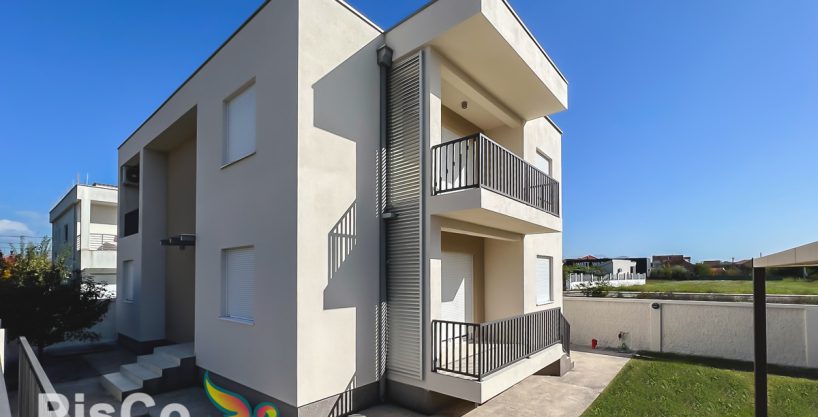 Nova lux kuća u Gornjoj Gorici 160m2